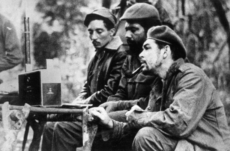 Πέθανε ο Βολιβιανός αξιωματικός που σκότωσε τον Τσε Γκεβάρα το 1967