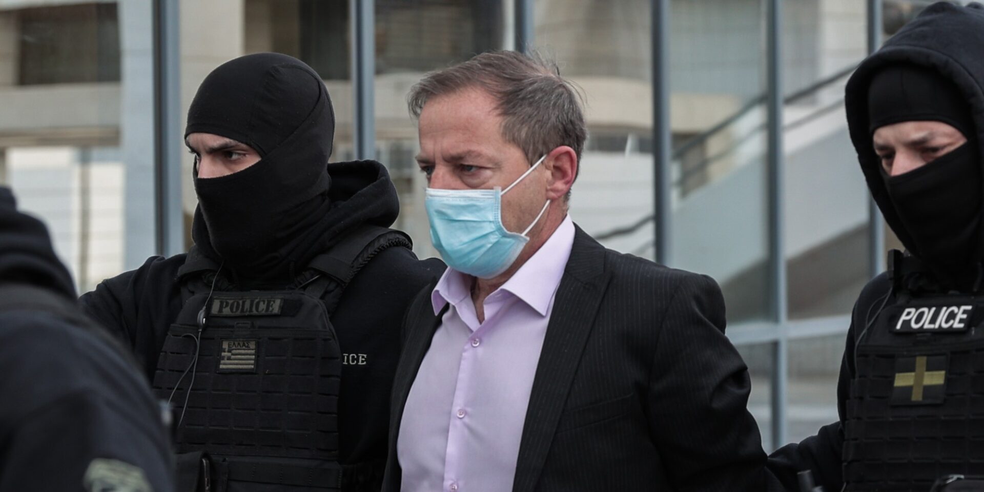 Ο Δημήτρης Λιγνάδης στο Μικτό Ορκωτό Δικαστήριο της Αθήνας