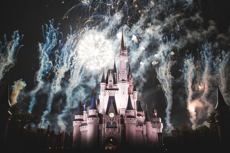 Εισβολή στην Ουκρανία: Η Disney αναστέλλει την προβολή κινηματογραφικών ταινιών στη Ρωσία