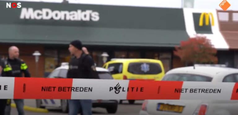 Ολλανδία: Ένοπλος εισέβαλε σε McDonald’s στην πόλη Τσβόλε και εκτέλεσε 2 θαμώνες
