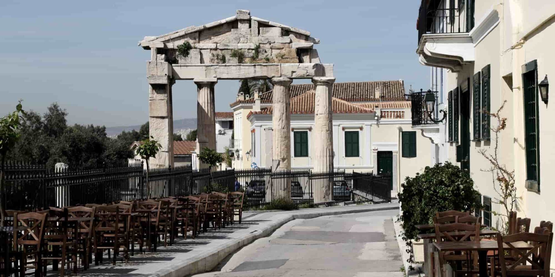 Τραπέζια εστιατορίου στην Αθήνα