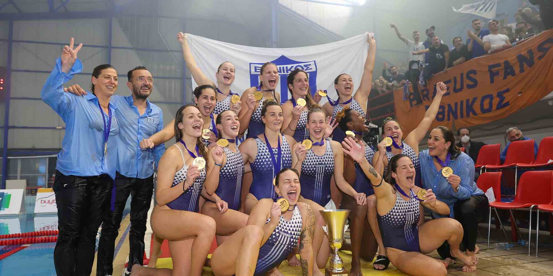 Η απονομή του LEN Trophy στον Εθνικό