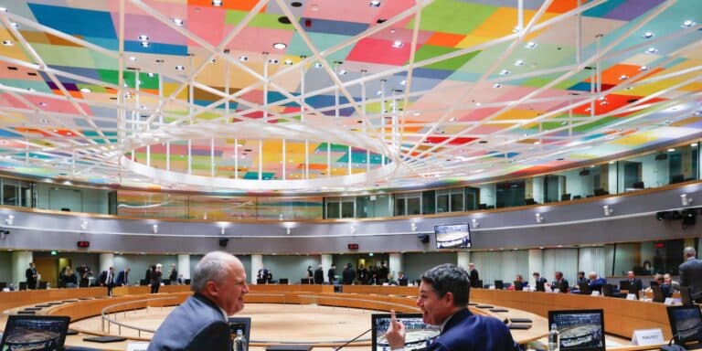 Eurogroup: Επί τάπητος οι οικονομικές συνέπειες από την ρωσική εισβολή στην Ουκρανία