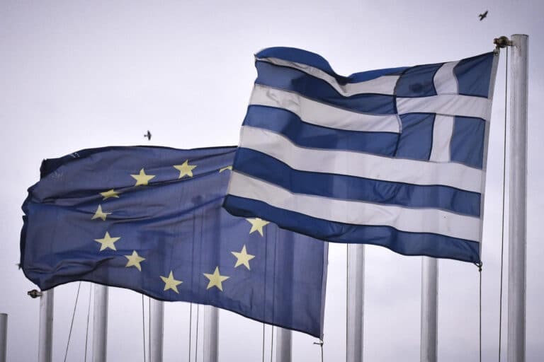 ESM: «Πράσινο φως» για πρόωρη αποπληρωμή του ΔΝΤ από την Ελλάδα