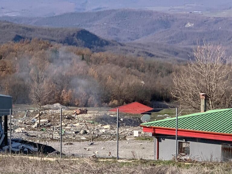 Γρεβενά: Νέα εντολή εισαγγελέα για την έκρηξη στο εργοστάσιο – Αναθέτει την έρευνα στην Αστυνομία