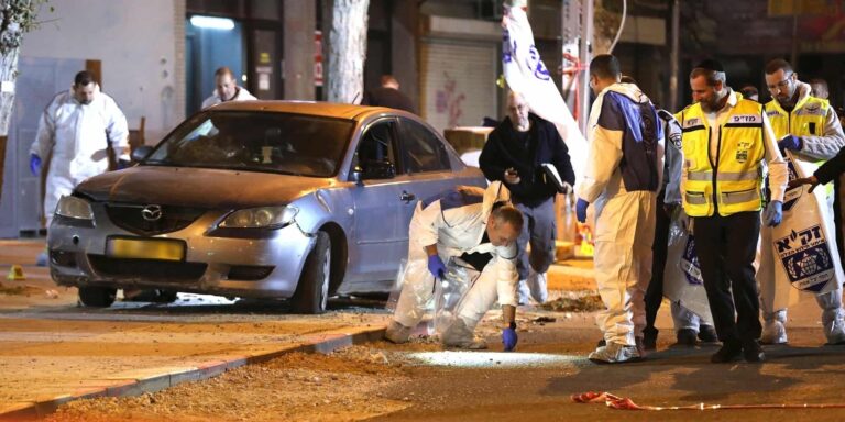 Ισραήλ: Επίθεση ενόπλου σε προάστιο του Τελ Αβίβ – 5 νεκροί μαζί με τον δράστη