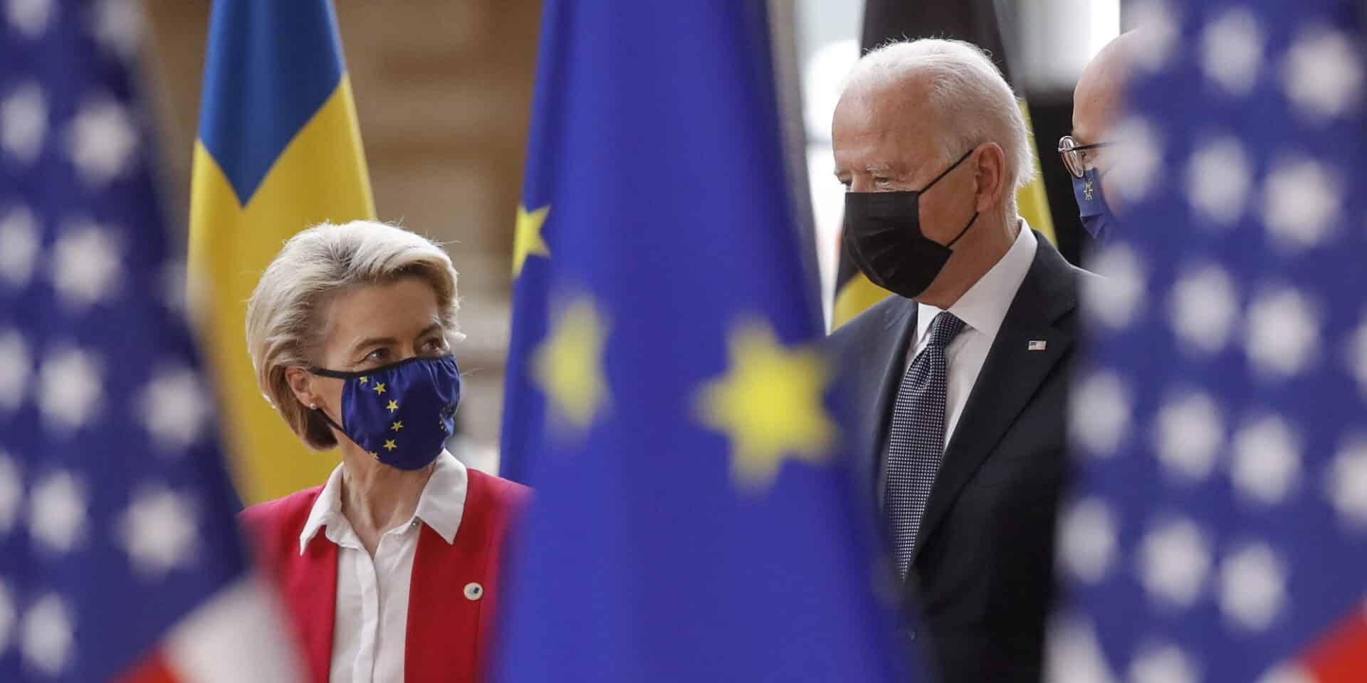 Ο Τζο Μπάιντεν στις Βρυξέλλες, με την Ούρσουλα ΦΟν Ντερ Λάιεν