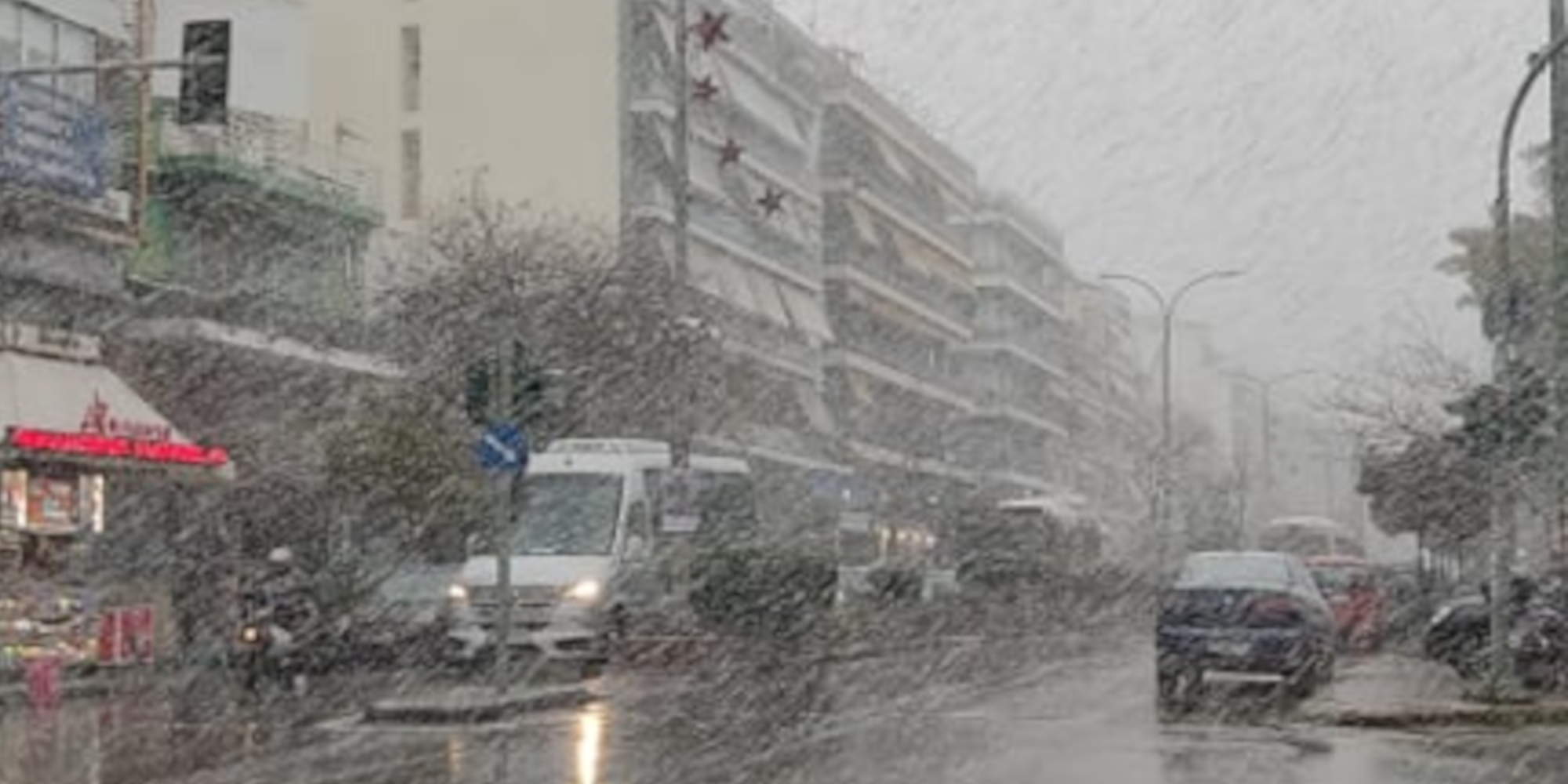 Η κακοκαιρία «Φίλιππος» έφερε χιόνια και στο κέντρο της Αθήνας