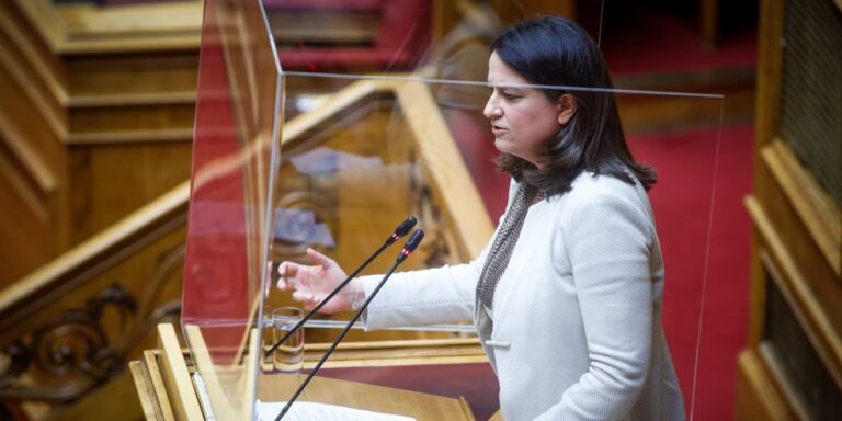Κεραμέως: «Ξεπέρασαν τις 16.000 οι αιτήσεις για Πρότυπα και Πειραματικά σχολεία»