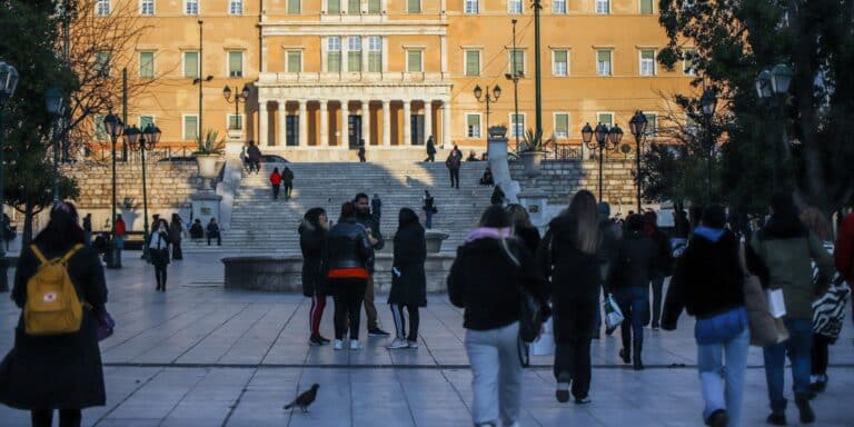 Κορονοϊός: «Έχουμε νέο επιδημικό κύμα – Θα κορυφωθεί το Πάσχα με πολλούς θανάτους», λέει ο Παυλάκης