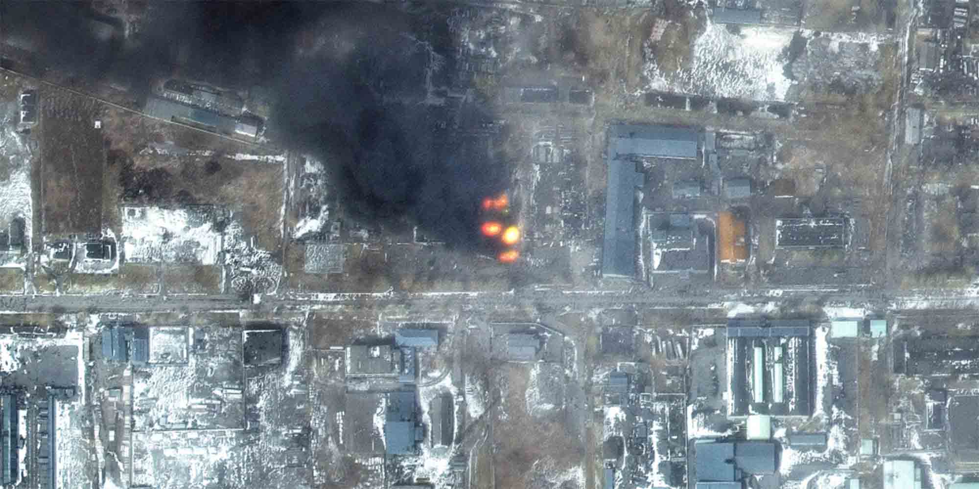 Δορυφορική εικόνα από τη βομβαρδισμένη Μαριούπολη