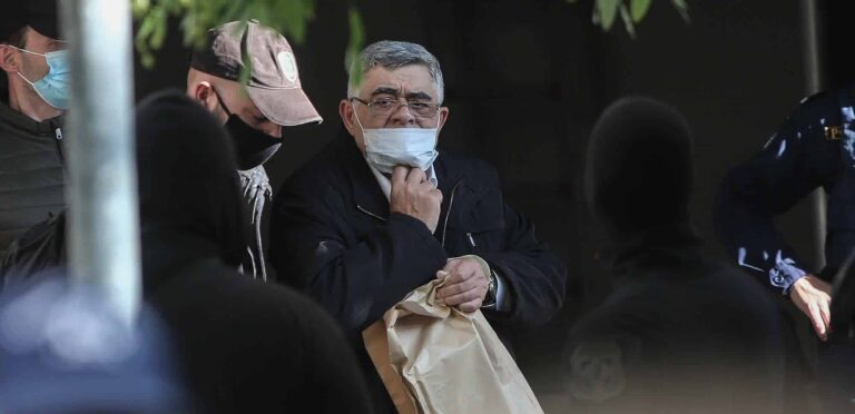 Διασωληνωμένος με κορονοϊό ο αρχηγός της Χρυσής Αυγής, Νίκος Μιχαλολιάκος