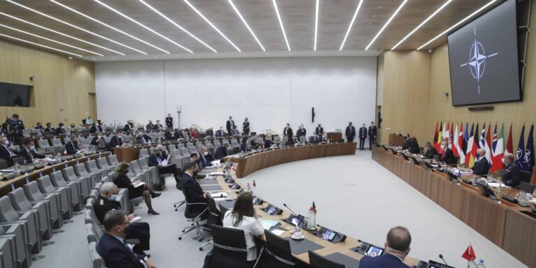 Οι ΥΠΕΞ του ΝΑΤΟ συναντώνται εκτάκτως την Παρασκευή στις Βρυξέλλες