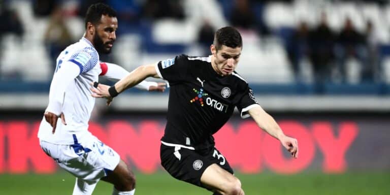 Super League: Σήμερα η πρεμιέρα των πλέι άουτ με 4 ματς