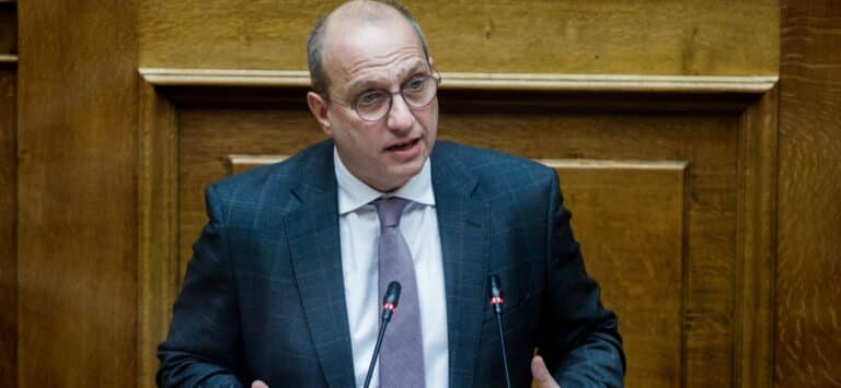 Οικονόμου για 25η Μαρτίου: «Με σταθερότητα και ενότητα πορευόμαστε και σήμερα, μέσα σε ένα περιβάλλον διεθνούς αστάθειας»