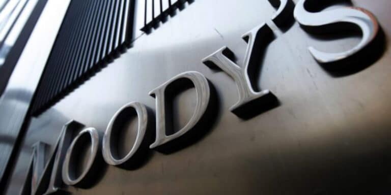 Ο οίκος Moody’s αναμβάθμισε το αξιόχρεο 5 ελληνικών τραπεζών
