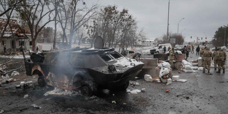 Πάνω από 900 κοινότητες στην Ουκρανία βρίσκονται χωρίς ρεύμα, θέρμανση και νερό μετά την εισβολή της Ρωσίας