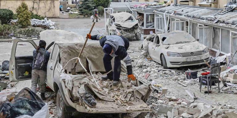 Πόλεμος στην Ουκρανία: «Η Ευρώπη ή θα σταθεί στο ύψος των περιστάσεων ή θα εξαφανιστεί» – Μπήκαν στη Χερσώνα οι Ρώσοι