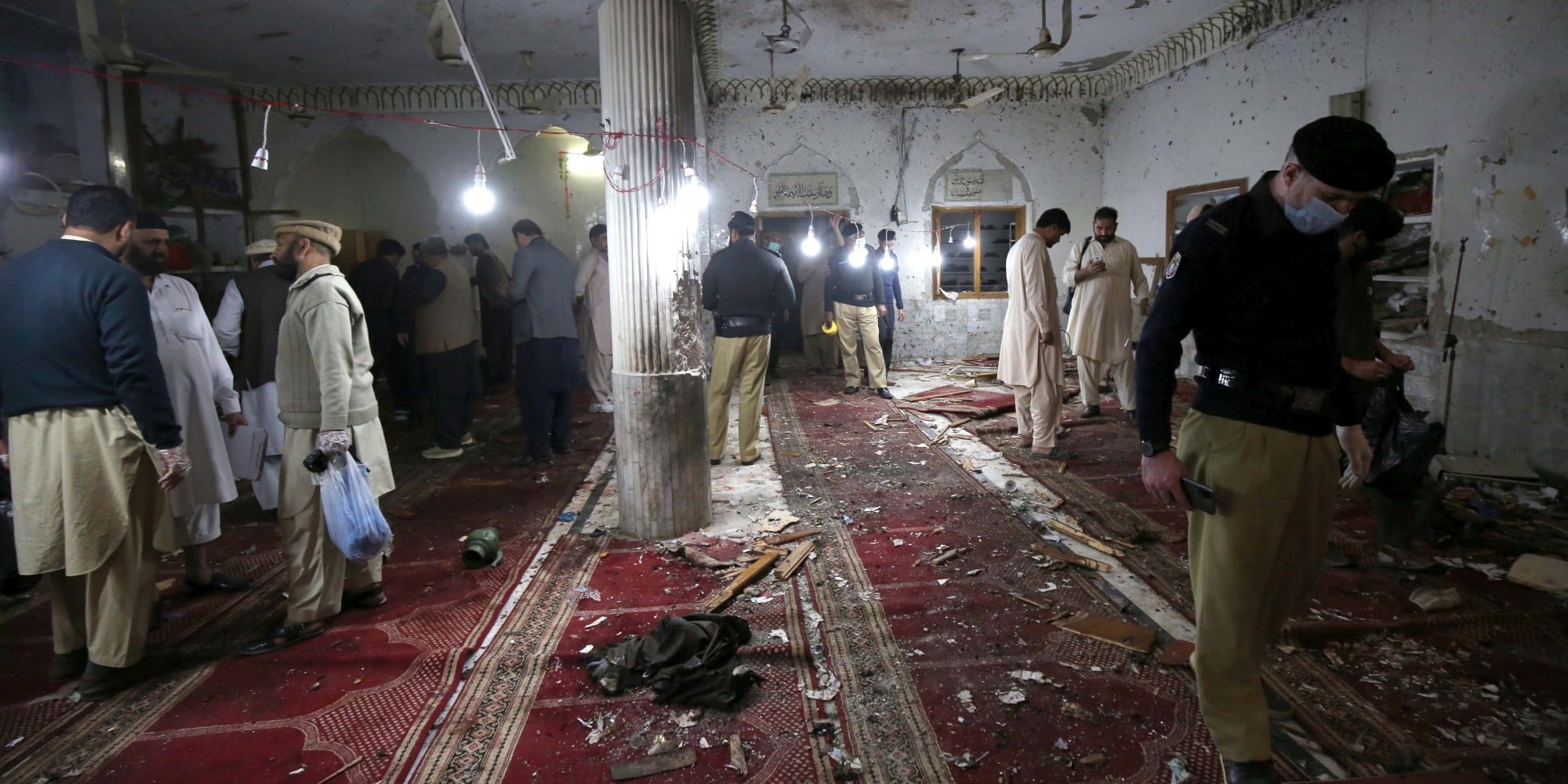 Βομβιστική επίθεση σε τέμενος στο Πακιστάν