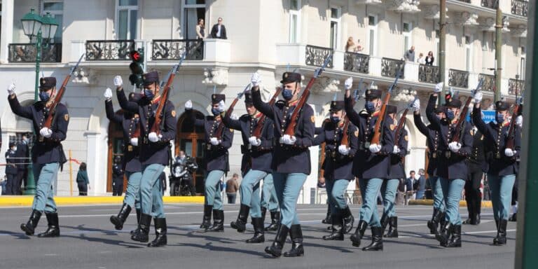25η Μαρτίου: Live η στρατιωτική παρέλαση στο κέντρο της Αθήνας
