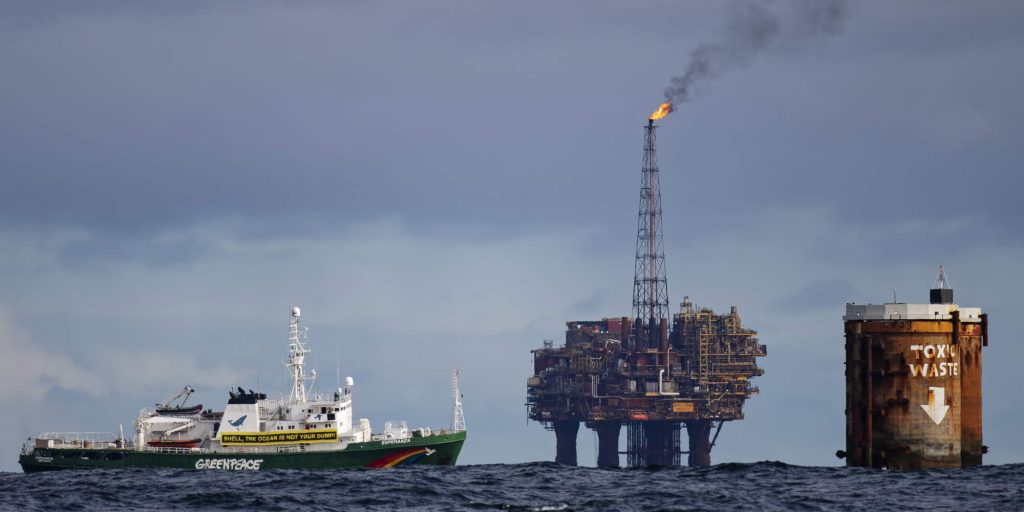 Πετρέλαιο, γεώτρηση εξόρυξης στα ανοιχτά