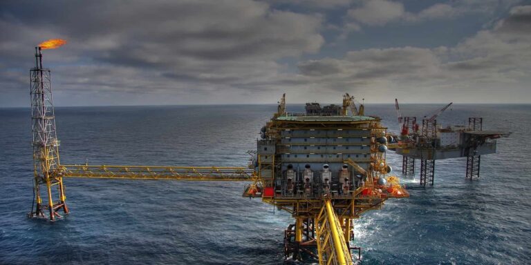Πετρέλαιο: Η ExxonMobil προβλέπει πρακτικά αμετάβλητη ζήτηση το 2050