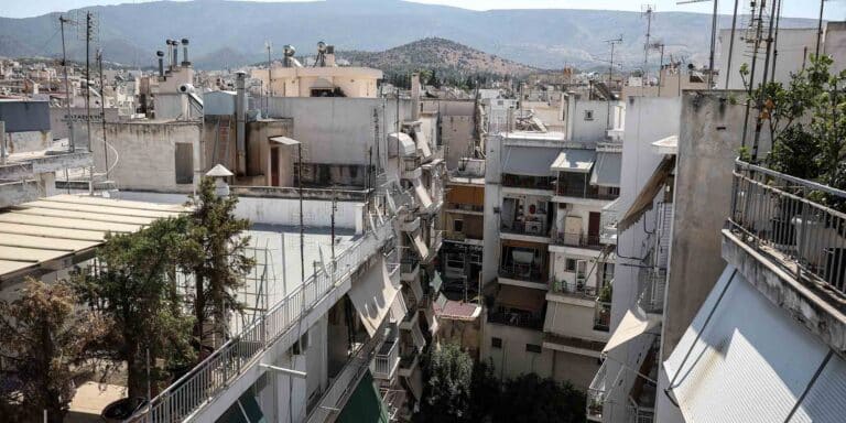 Νέα δεδομένα στην αγορά ακινήτων – Τι φέρνει το «μπλόκο» του ΣτΕ στους ορόφους