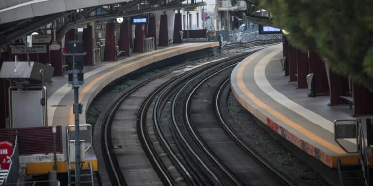 Κάτω Πατήσια: Νεκρός ο άνδρας που έπεσε στον σταθμό του ΗΣΑΠ