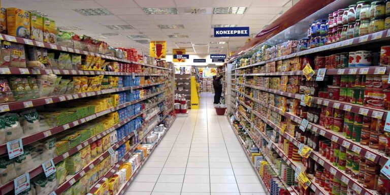 Στο 7,2% εκτοξεύτηκε ο πληθωρισμός τον Φεβρουάριο – Άλμα 78,5% στο φυσικό αέριο, 71% στο ρεύμα