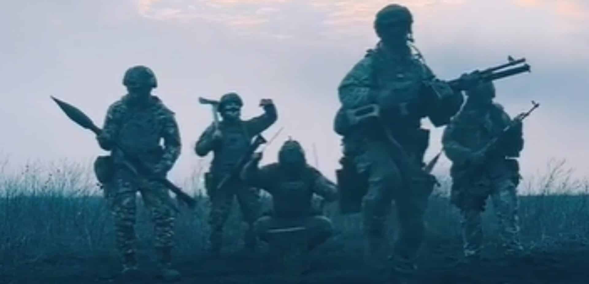 Οι Ουκρανοί στρατιώτες που χορεύουν