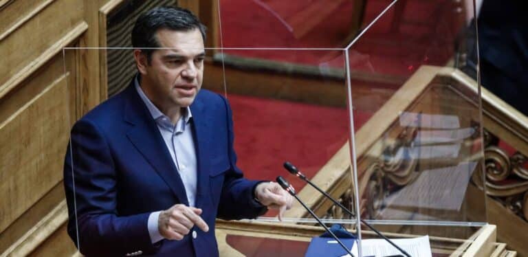 Τσίπρας: «Ήρθε η ώρα για νομική αναγνώριση του όρου γυναικοκτονία»