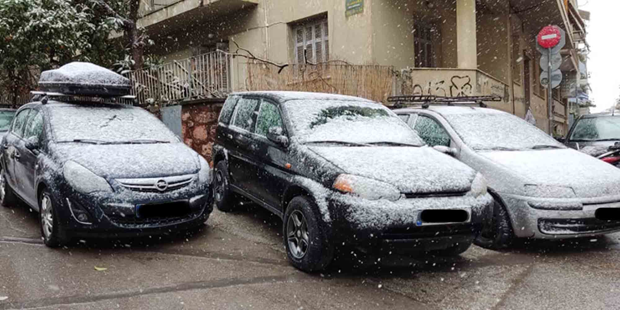 Χιόνι στο κέντρο της Αθήνας