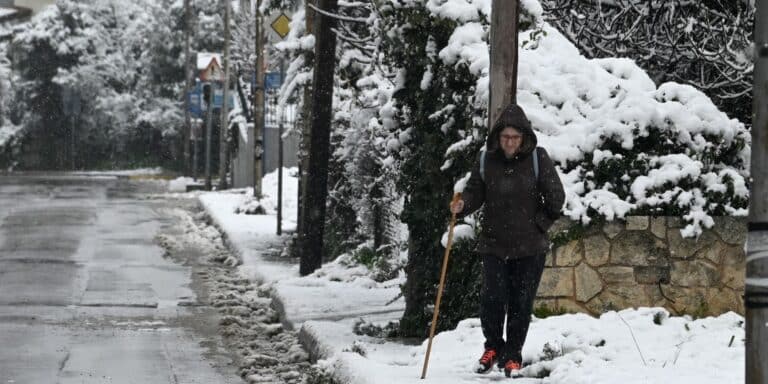 Κακοκαιρία «Φίλιππος»: Πολλά προβλήματα σε όλη την χώρα – Που χιονίζει, τι συμβαίνει στην Αττική (βίντεο)