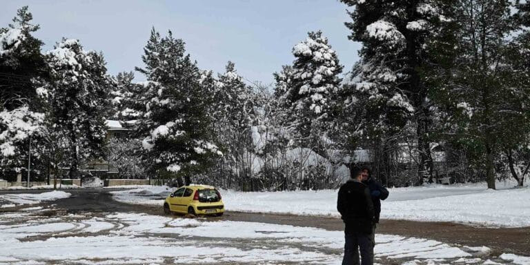 Κακοκαιρία «Φίλιππος»: Έρχεται νέο ψυχρό κύμα σε όλη τη χώρα – Ισχυρή σύσταση για αποφυγή μη απαραίτητων μετακινήσεων