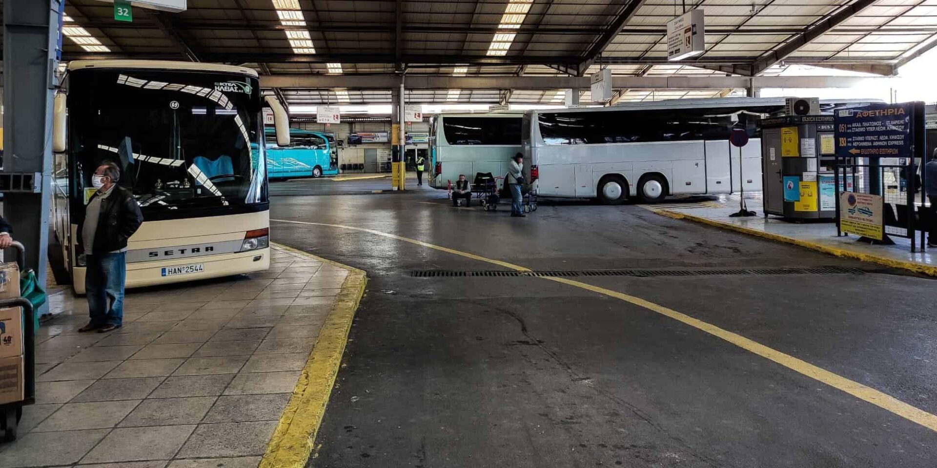 Υπεραστικά λεωφορεία στον Κηφισό