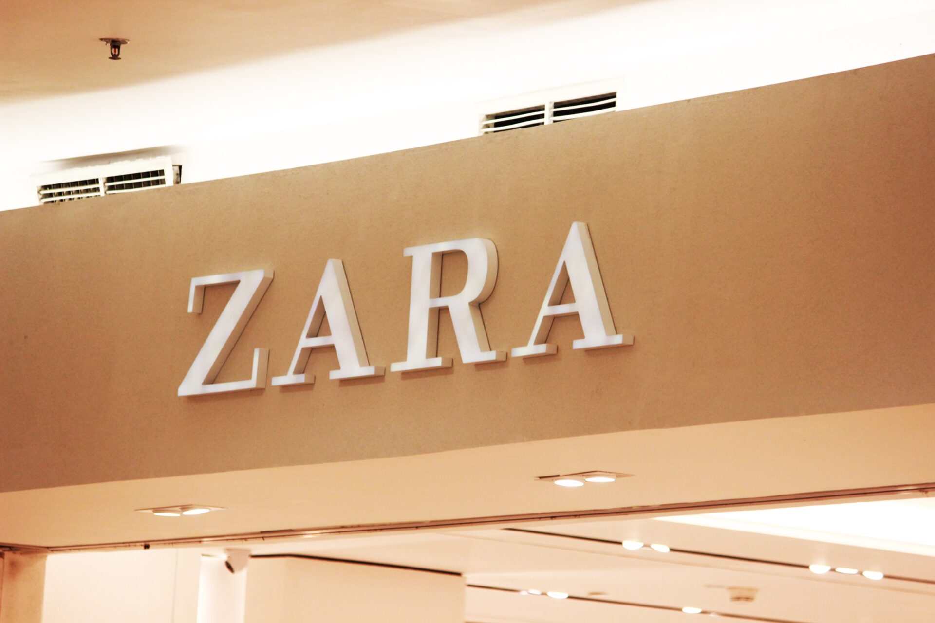 Κατάστημα Zara