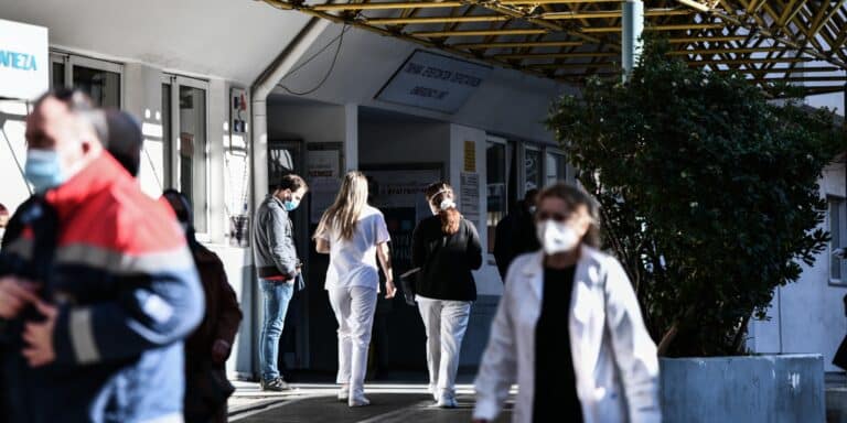 Πλεύρης: «Δεν αίρεται η μονιμότητα των γιατρών του ΕΣΥ – Σκόπιμη διαστρέβλωση από τον ΣΥΡΙΖΑ» 