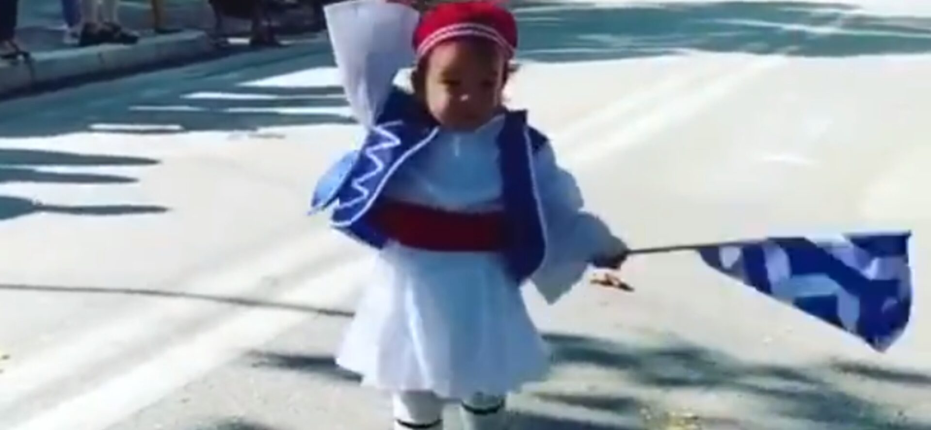 Ο μικρός εύζωνας στην Ρόδο
