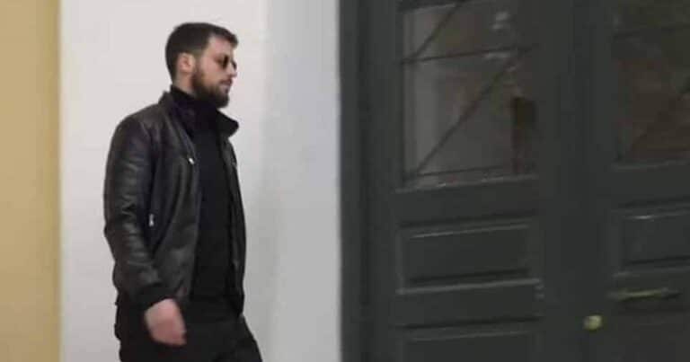 Στην ανακρίτρια ο Μάνος Δασκαλάκης – «Κάνατε παιδιά για να τα σκοτώσετε!», του φώναζε ο κόσμος
