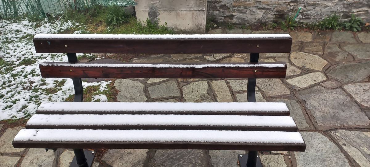 Στα λευκά «ντύθηκαν» τα ορεινά της Λάρισας - Πανέμορφο χιονισμένο τοπίο (εικόνες)