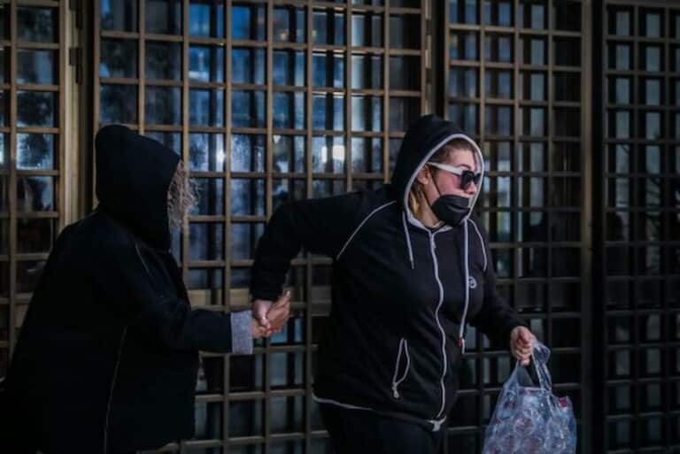 Αδερφή Πισπιρίγκου: «Δεν περίμενα τη μεταστροφή του Μάνου – Η σπιτονοικοκυρά τον είχε ορίσει πληρεξούσιο για όλες τις συναλλαγές»