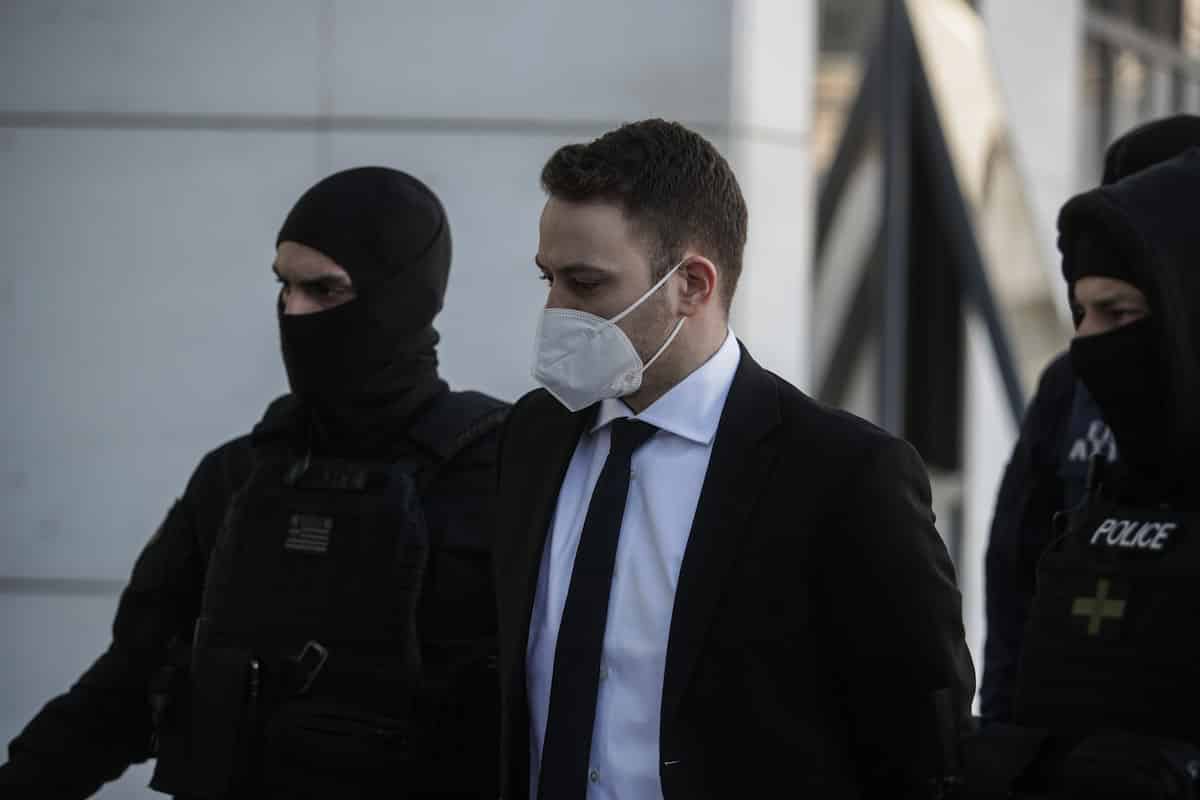 Babis Anagnwstopoylos 12 4 22 2 - Δεύτερος αστυνομικός στη δίκη Αναγνωστόπουλου: «''Γιατί σκότωσαν την Καρολάιν αφού τους έδωσα τα λεφτά'', έλεγε ο πιλότος»