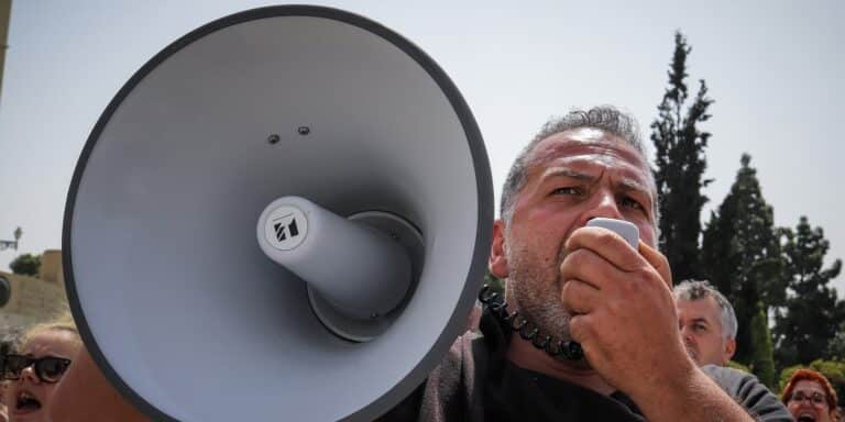 Άνοιξε η Κατεχάκη – Είχε κλείσει, λόγω συγκέντρωσης διαμαρτυρίας μελών του ΠΑΜΕ