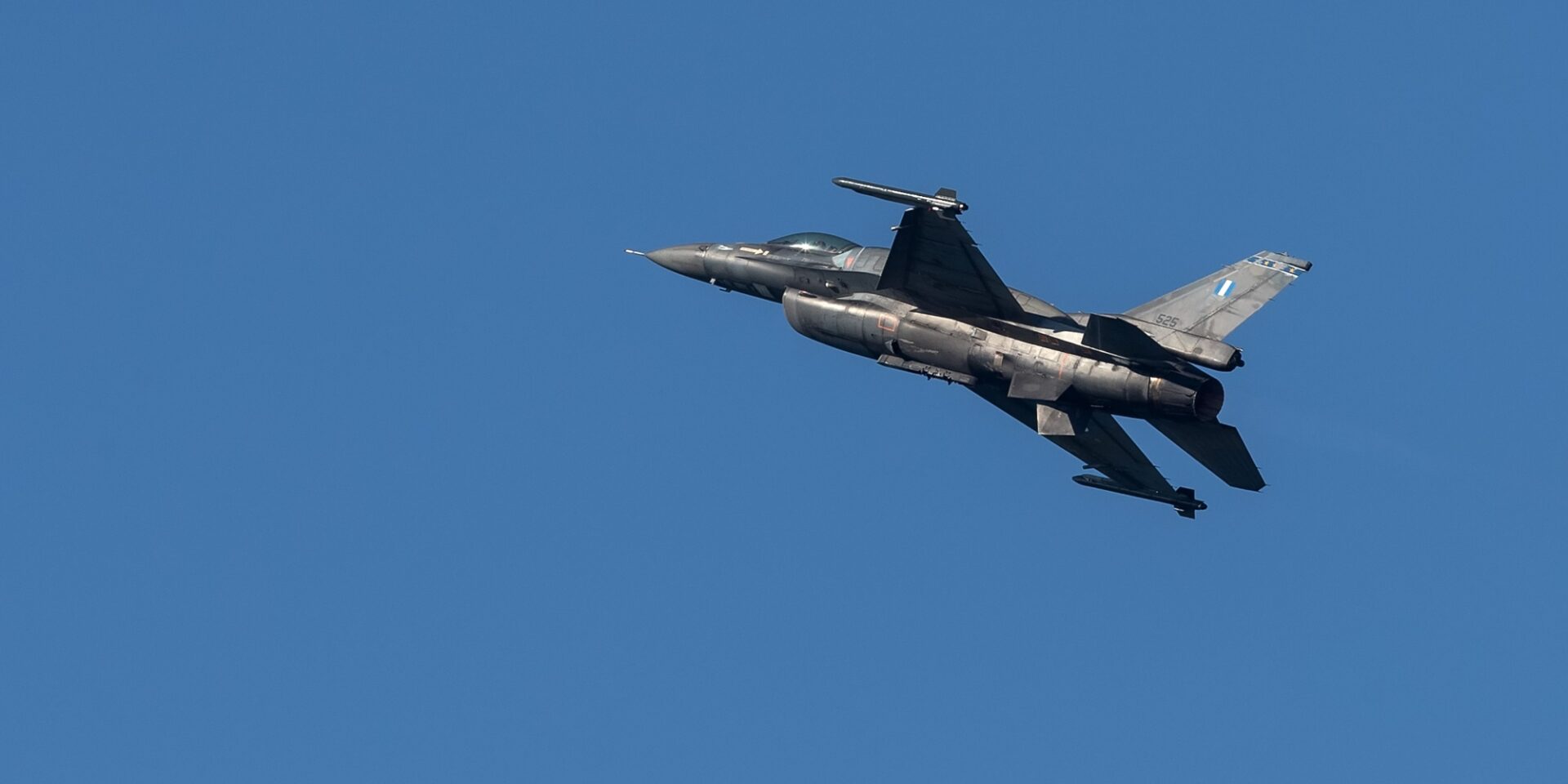 F-16