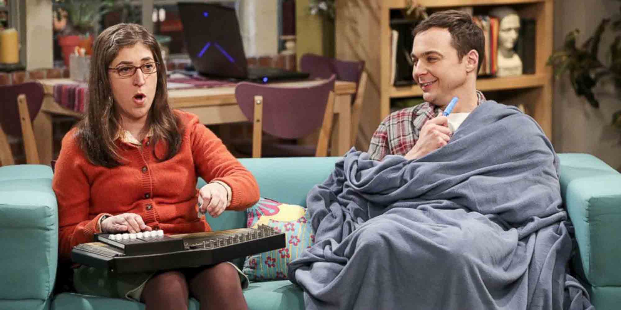 Η ηθοποιός Μάιμ Μπιάλικ, σε σκηνή από τη σειρά Big Bang Theory