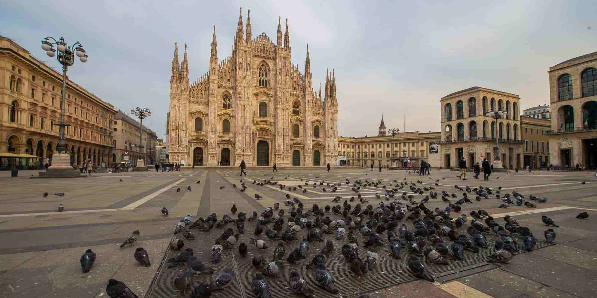 Η Piazza del Duomo στο Μιλάνο