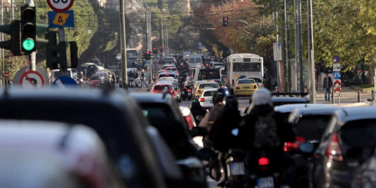 Απεργία 6 Απριλίου: Δεν ισχύει ο Δακτύλιος αύριο – Πώς θα κινηθούν τα ΜΜΜ