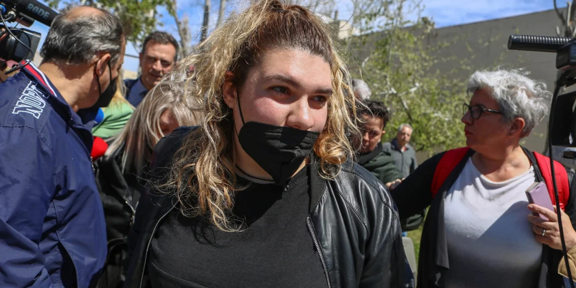 Η αδερφή της Ρούλας Πισπιρίγκου, Δήμητρα