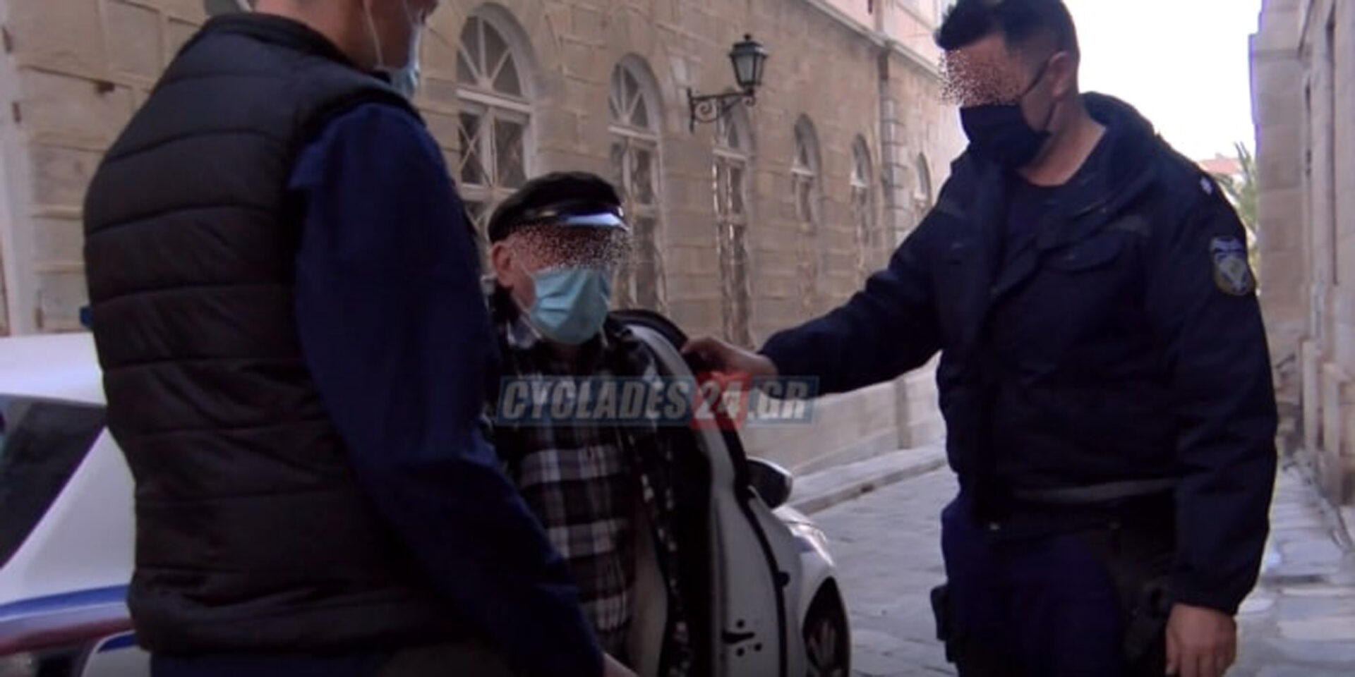 Ο ηλικιωμένος που σκότωσε τον 52χρονο αγιογράφο στην Τήνο