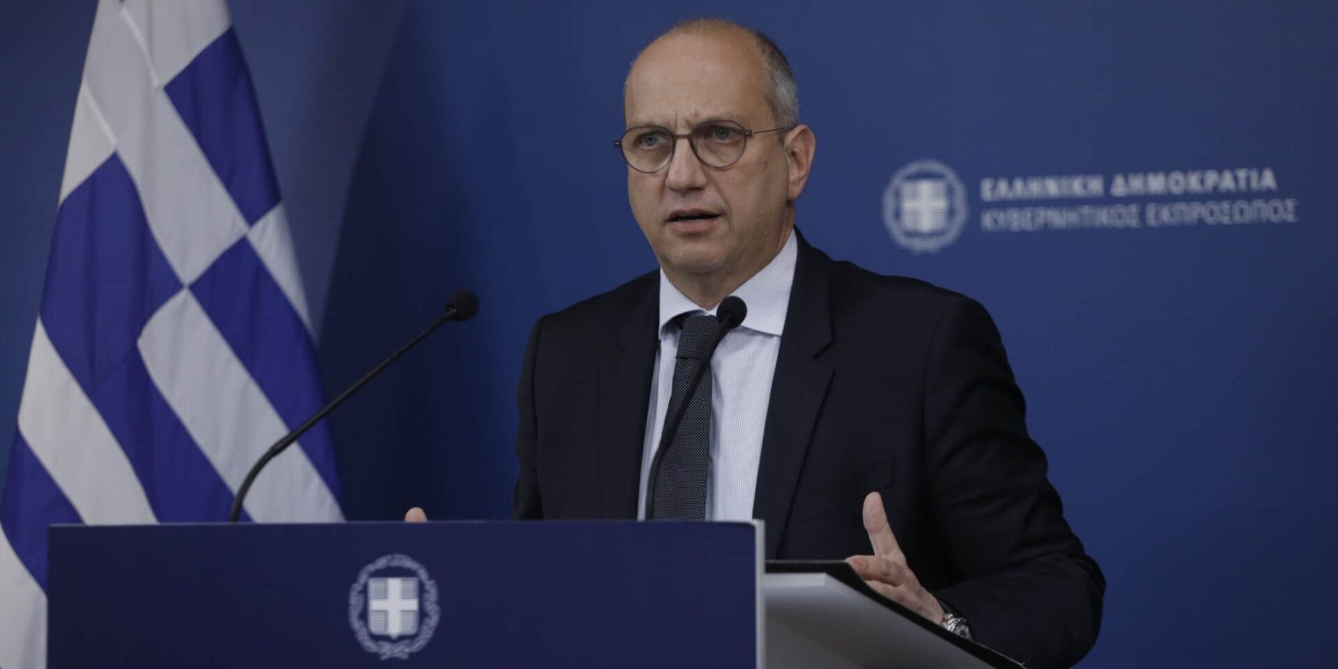 Ο κυβερνητικός εκπρόσωπος Γιάννης Οικονόμου